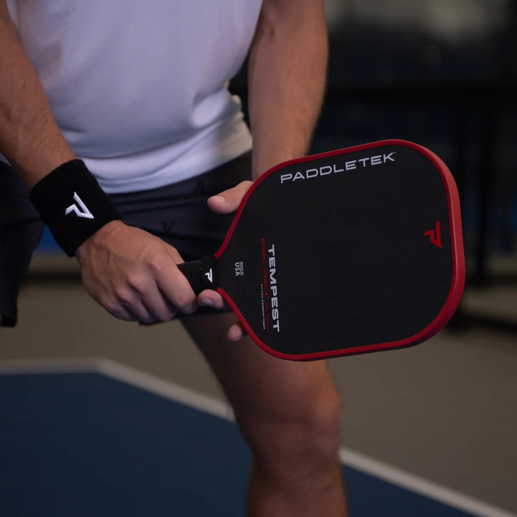 Paddletek Tempest Wave Pro-C 頂級控球碳纖維匹克球拍｜PT-700 單向裸碳面材（Tempest 智慧控球蜂巢、極致放小球 Dink、全域大甜蜜點控球神器）